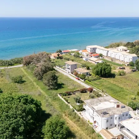 Rodinny Dum Themis Villa