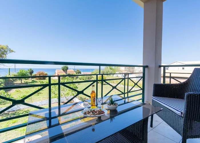 Rodinny Dum Themis * Ájosz Jeórjosz