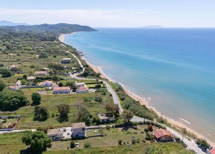 Rodinny Dum Themis Villa